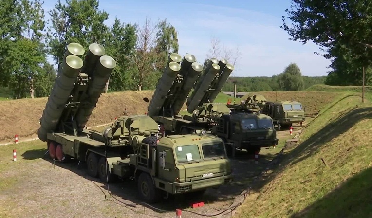 Hindistan S-400 Sistemini Konuşlandırdı