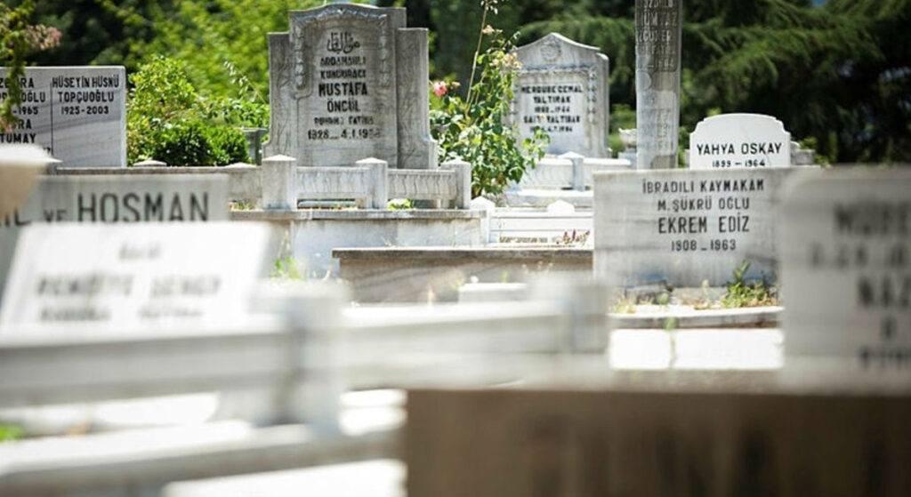 İstanbul’da En Pahalı Mezar Yeri Ücreti 41 Bin Lira Olarak Belirlendi
