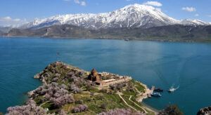 Van Gölünden Kötü Haber