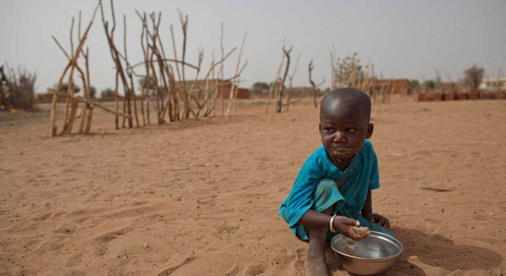 Mozambik Açlıktan Ölümle Burun Buruna