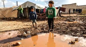 Binlerce Çadır Su Altında Kaldı