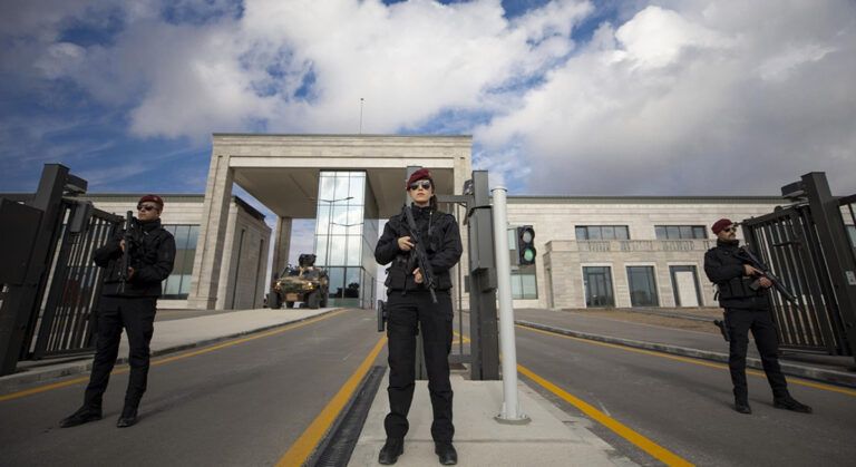 MİT,Kandilde Tek Bir Terörist Bırakmamaya Yemin Etmiş