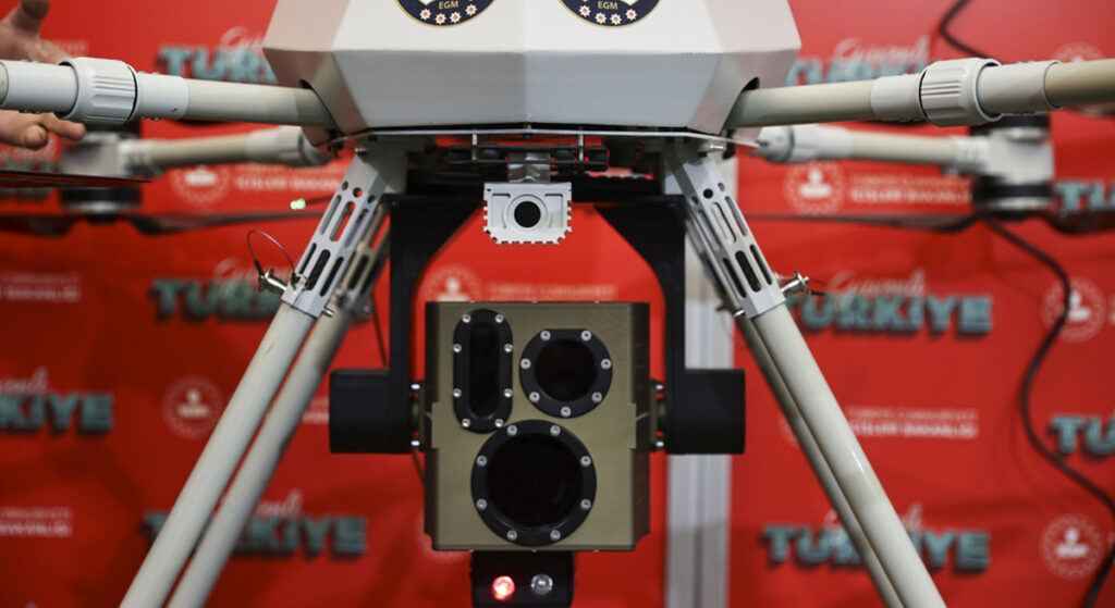 Dünyanın İlk lazer silahlı dronu ‘Eren’ testlerden başarıyla geçti