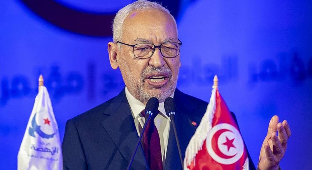 Tunus’ta Darbeci Cumhurbaşkanı Nahda Partisini Kapatıyor