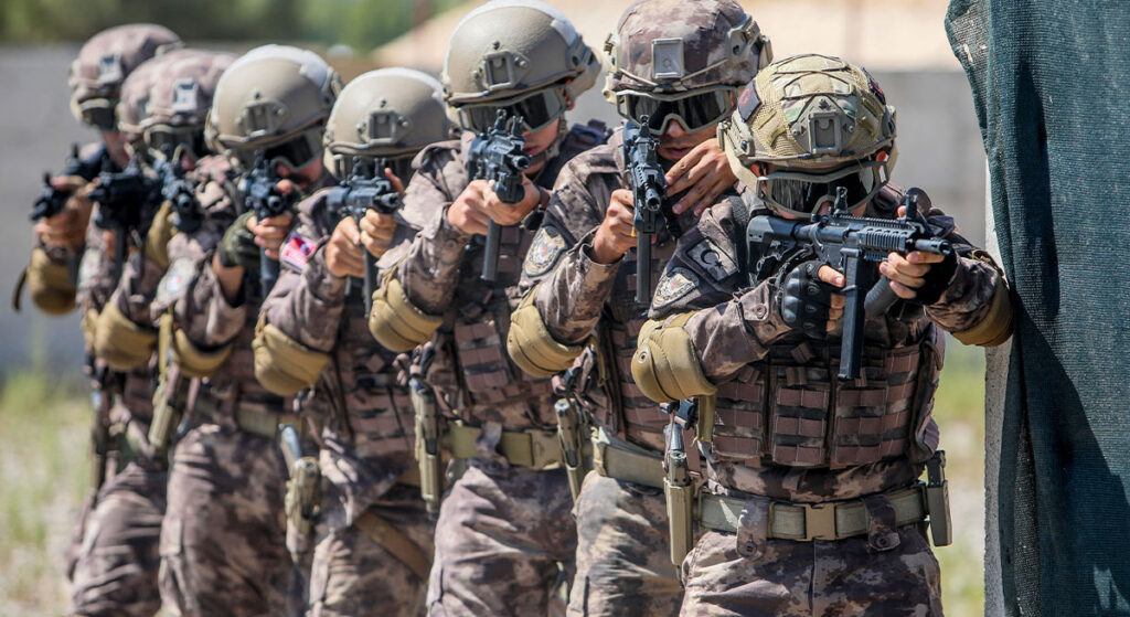 MİT BULUYOR TSK VURUYOR:PKK BİTİYOR