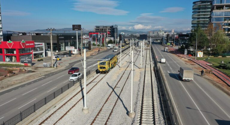 Bursa Büyükşehir Belediyesi Raylı Sistem Çalışmalarını Hızlandırdı