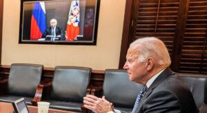 Putin, Biden’ı Uyardı: Yeni Yaptırımlar İlişkileri Kopartır