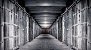 Hapishaneleri Doldu Taştı..Başka Ülkeden Hapishane Kiraladı