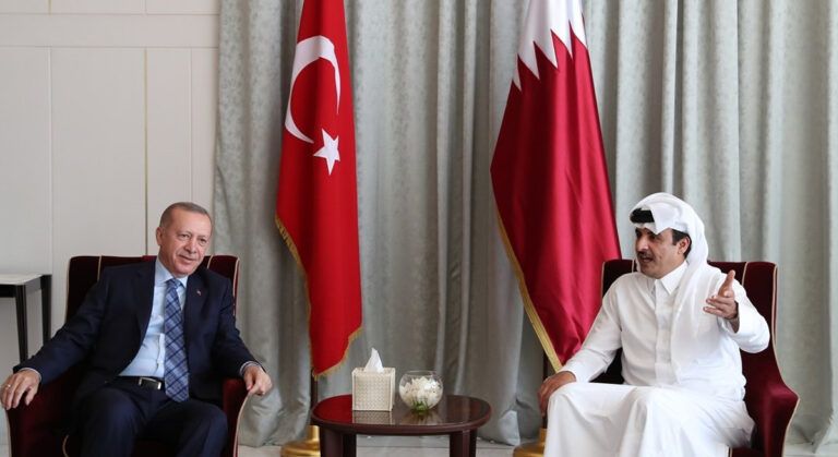 Cumhurbaşkanı Erdoğan’dan Katara Ziyaret