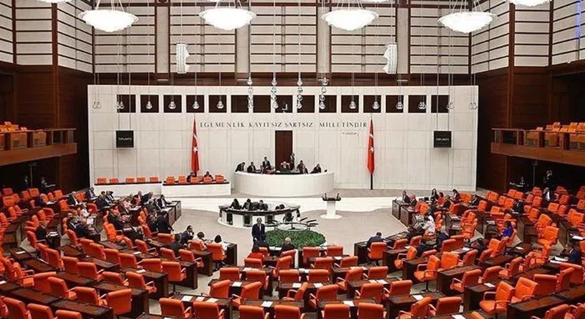 Yeni Yılda Meclis’te Yoğun Mesai