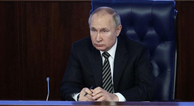 Putin, Saldırgan Çizginizden Vazgeçin