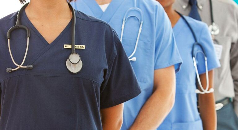 20 Bin Sağlık Personeli Alım İlanı Resmi Gazete’de duyuruldu