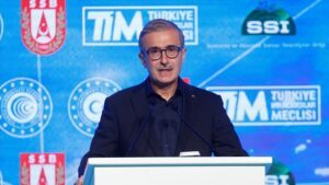 Savunma ve havacılık Türkiye’nin imajını güçlendiriyor