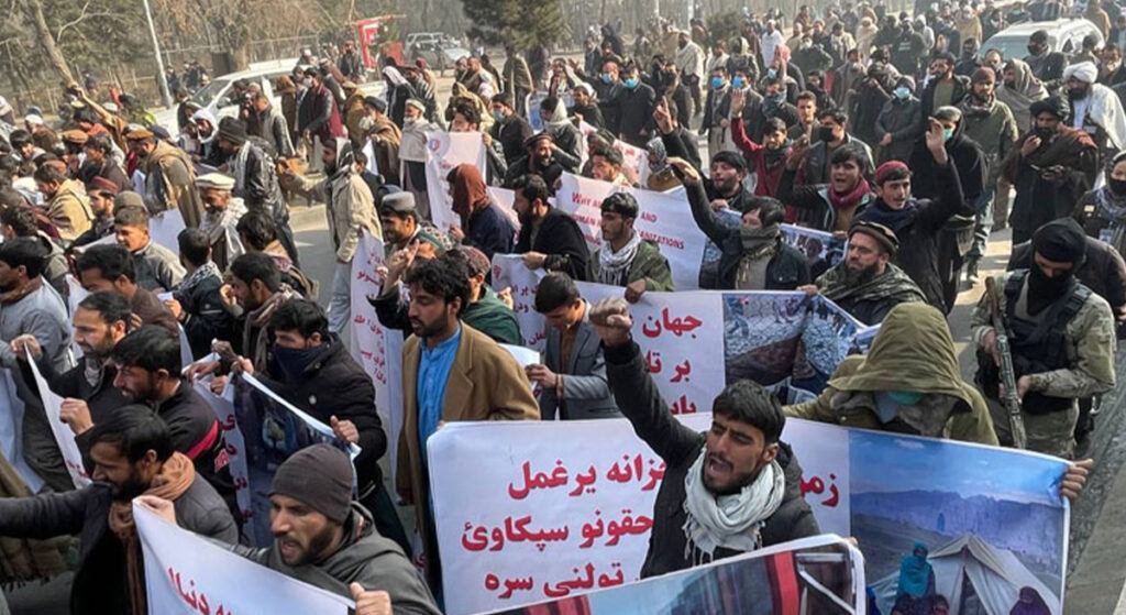 Afkanistan’da Halk Sokağa Döküldü