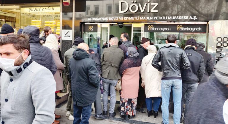 Vatandaş TL’ye Sahip Çıktı