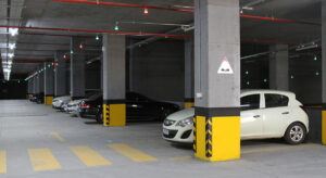 Stokçu Galericilerin Araçları Site Otoparklarında