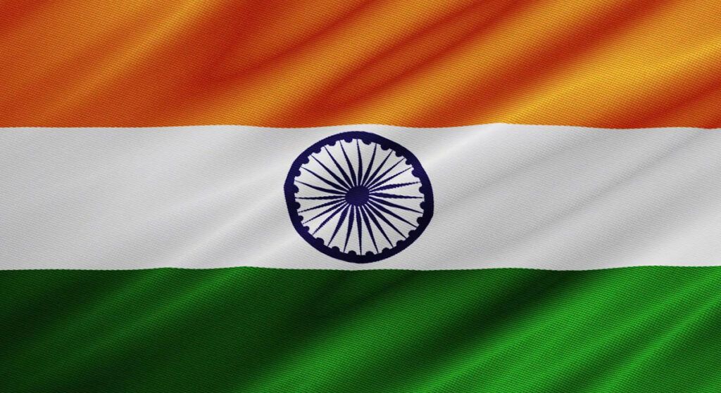 Hindu Çeteler Müslüman’lara Ait Türbeye Saldırdı