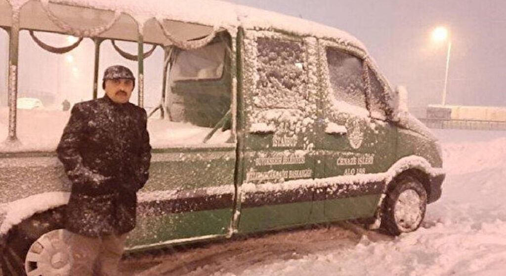 İBB Cenazeyi Yolda Bıraktı!