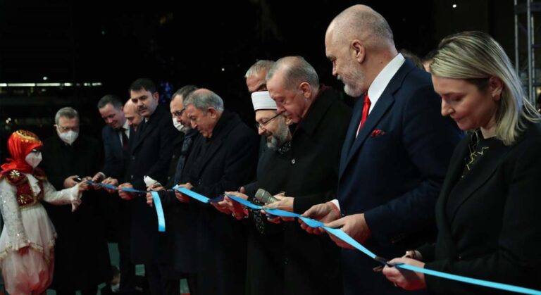 Erdoğan, Basının Karşısında