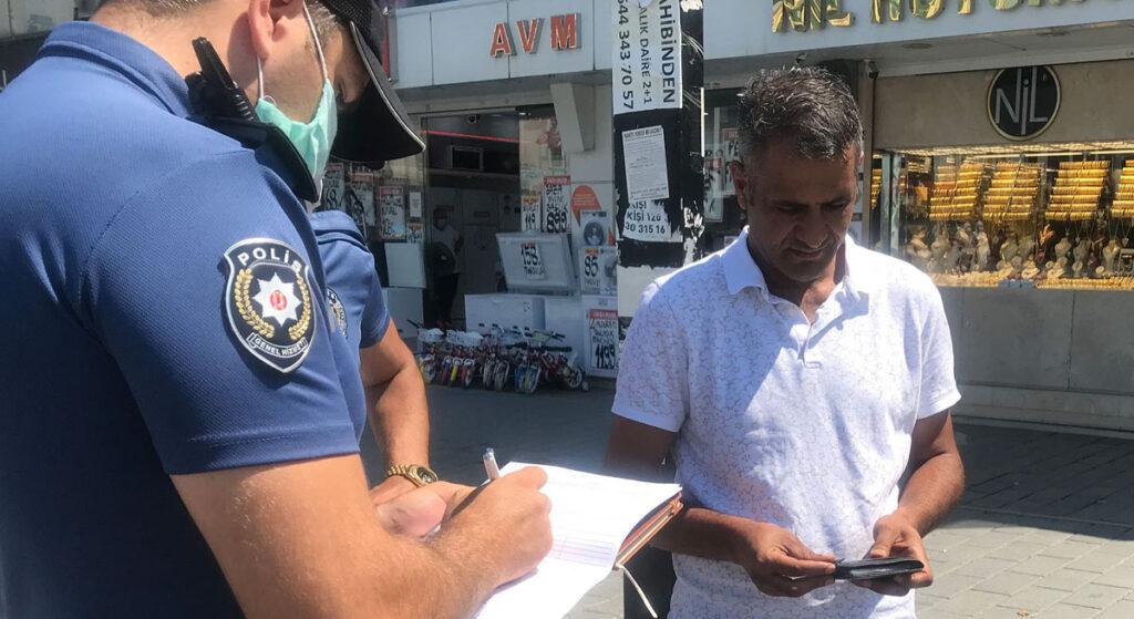 Hakim, “Sosyal Mesafe Kuralı Aile Bireyleri Ve Arkadaşlara Uygulanamaz” Diyerek Pandemi Yasaklarında Verilen Cezayı İptal Etti. 