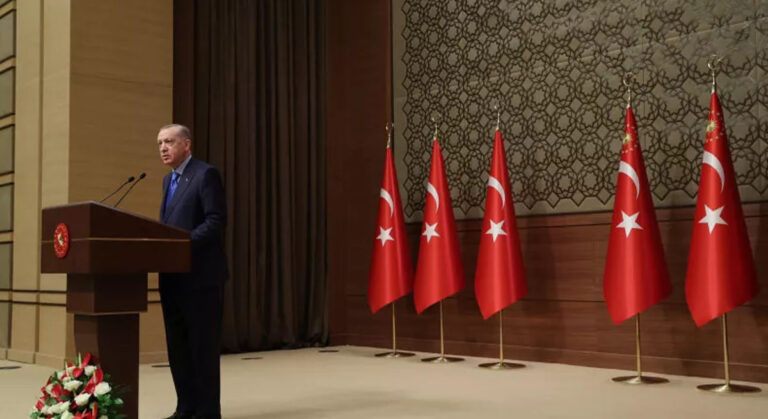 Erdoğan: Felaket Göstergesi Tedbir Almalıyız
