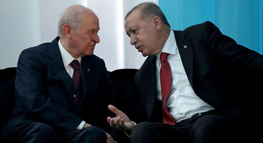 Cumhurbaşkanı Recep Tayyip Erdoğan Devlet Bahçeli’nin Evine Sürpriz Bir Ziyaret Gerçekleştirdi