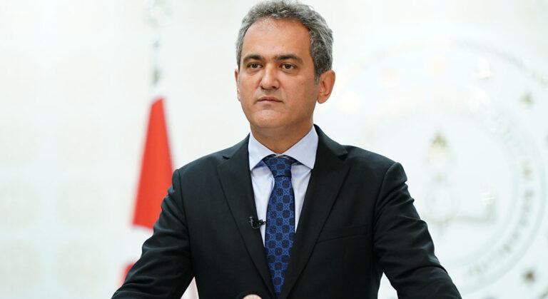Milli Eğitim Bakanı Mahmut Özer’den Yüz Yüze Eğitim Açıklaması!