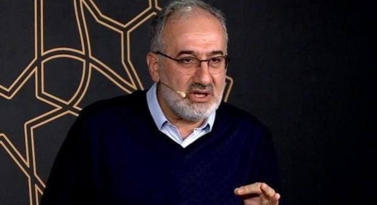 Mustafa İslamoğlu’ndan Sezen Aksu’ya Destek