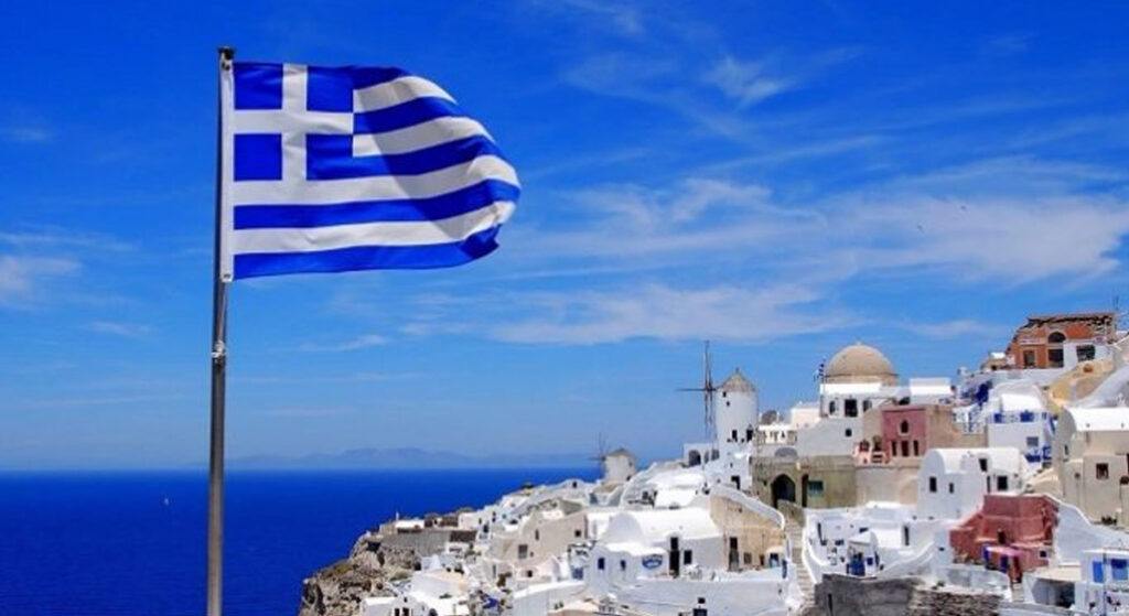 Yunanistan Kara Sularını 12 Mile Çıkarmakta Diretiyor