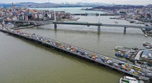 Haliç’te Korkutan Görüntü!