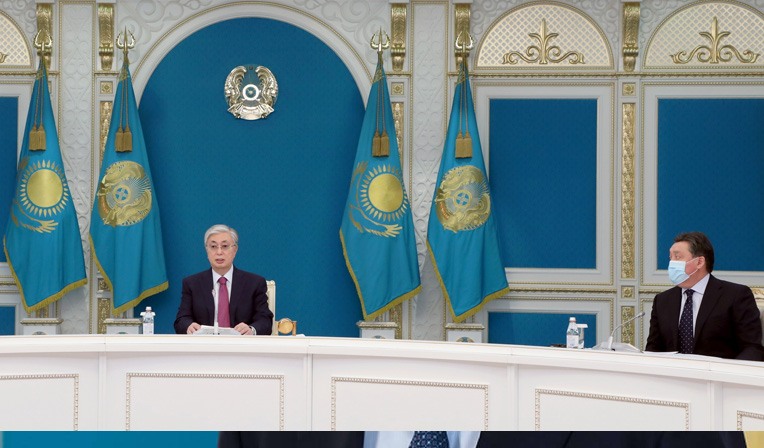 Kazakistan’da Taşlar Yerine Oturuyor