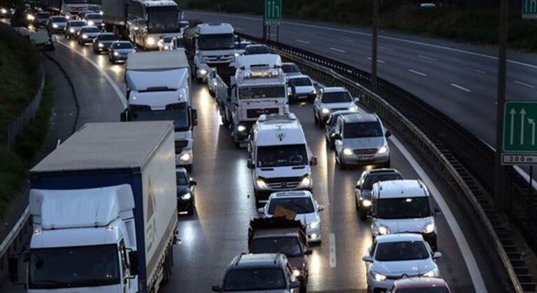 Bir Otoyol Geçiş Ücretine Daha Zam!