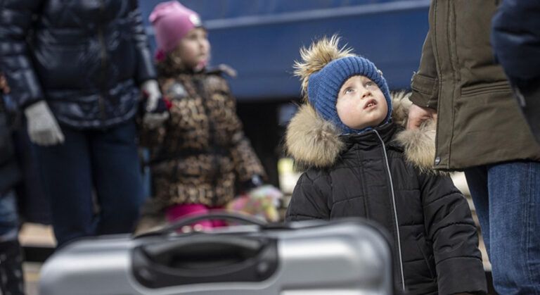 Rusya Sivillerin Tahliyesi İçin Geçici Ateşkes İlan Etti!