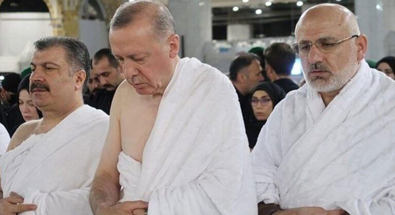 Erdoğan’dan umre ziyareti!