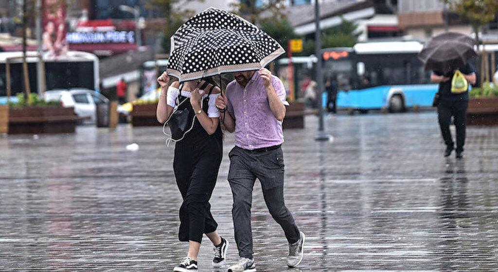 İstanbullular Dikkat! Sağanak yağış ve toz geliyor