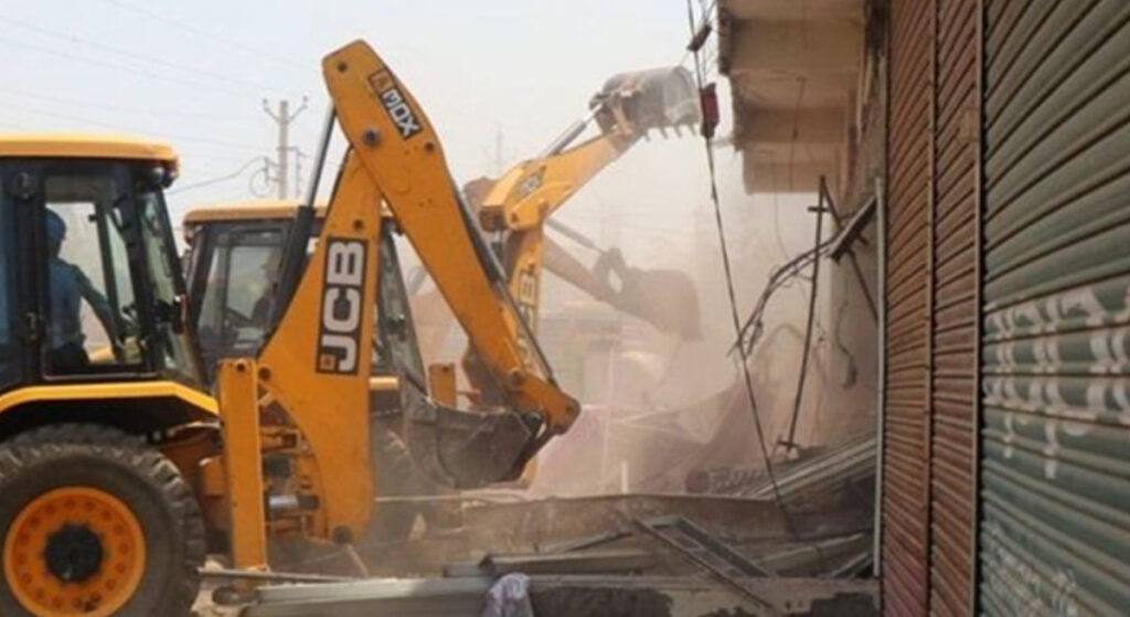 Hindistan’da Müslüman Evleri Neden Yıkılıyor?