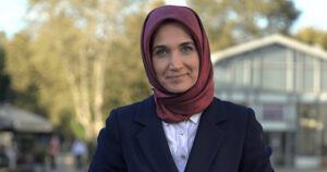 İlk başörtülü vali: Aile ve Sosyal Politikalar Bakan Yardımcısı Kübra Güran Yiğitbaşı Afyonkarahisar valisi oldu