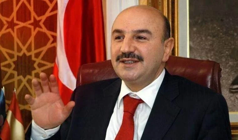 TURGUT ALTINOK KİMDİR?