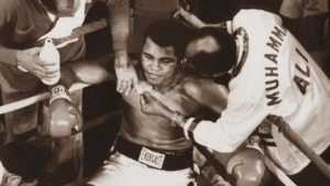 MUHAMMED ALİ KİMDİR?